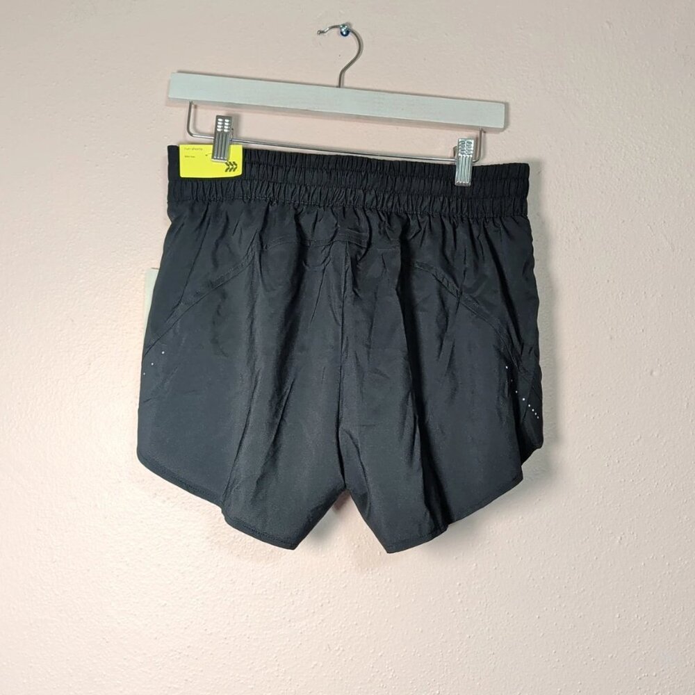 ⭐All in Motion Running Shorts Womens M Black Woven NWT 3 Inch Mid Rise Athletic⭐ - Picture 4 of 9